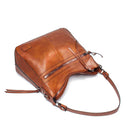 Bolsa Feminina de Couro Versátil + Carteira de Couro Brinde