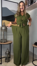 Conjunto Feminino - Vera - Calça Pantalona e Blusa em Crepe