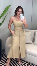 Conjunto René - Blusa e Saia