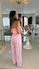 Macacão Amelie – Sofisticação e Charme em Uma Peça