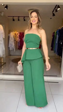 Macacão Eva – Sofisticação com Toque Moderno!