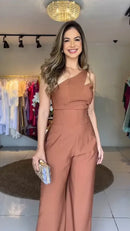 Macacão Siena – O Toque de Sofisticação que Você Merece!