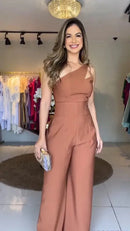 Macacão Siena – O Toque de Sofisticação que Você Merece!