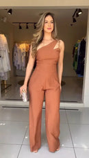 Macacão Siena – O Toque de Sofisticação que Você Merece!