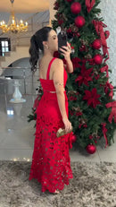 Vestido Carmine – Sofisticação e Impacto em Cada Detalhe!