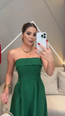 Vestido Emerald – Elegância e Simplicidade Atemporal!
