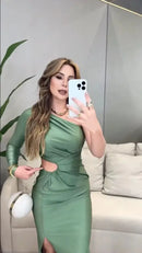 Vestido Esmeralda – Modernidade e Elegância em Cada Detalhe!