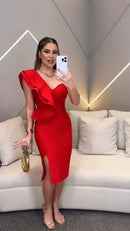 Vestido Ruby Grace – Ousadia e Sofisticação em uma Só Peça!