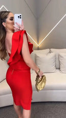 Vestido Ruby Grace – Ousadia e Sofisticação em uma Só Peça!