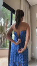 Vestido Serena – Um Toque de Modernidade e Glamour!