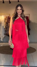 Vestido Violeta – Movimento e Glamour em Uma Só Peça