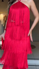 Vestido Violeta – Movimento e Glamour em Uma Só Peça